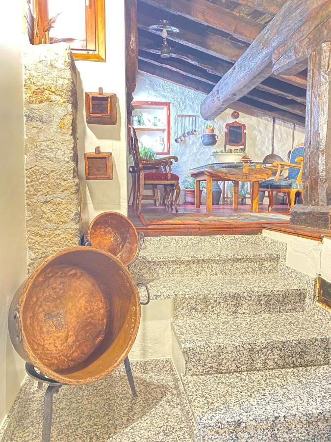 ホテル Casa Sara カンタビエハ エクステリア 写真